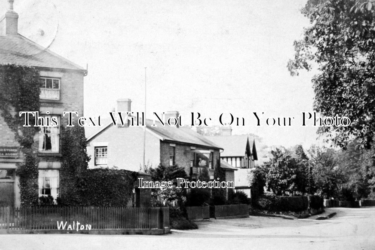 DR 132 - Walton On Trent Village, Derby, Derbyshire c1905