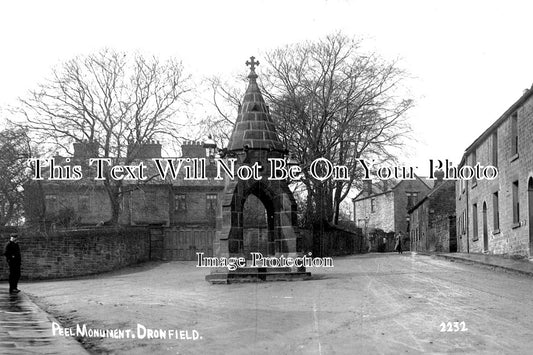 DR 1400 - Peel Monument, Dronfield High Street, Derbyshire