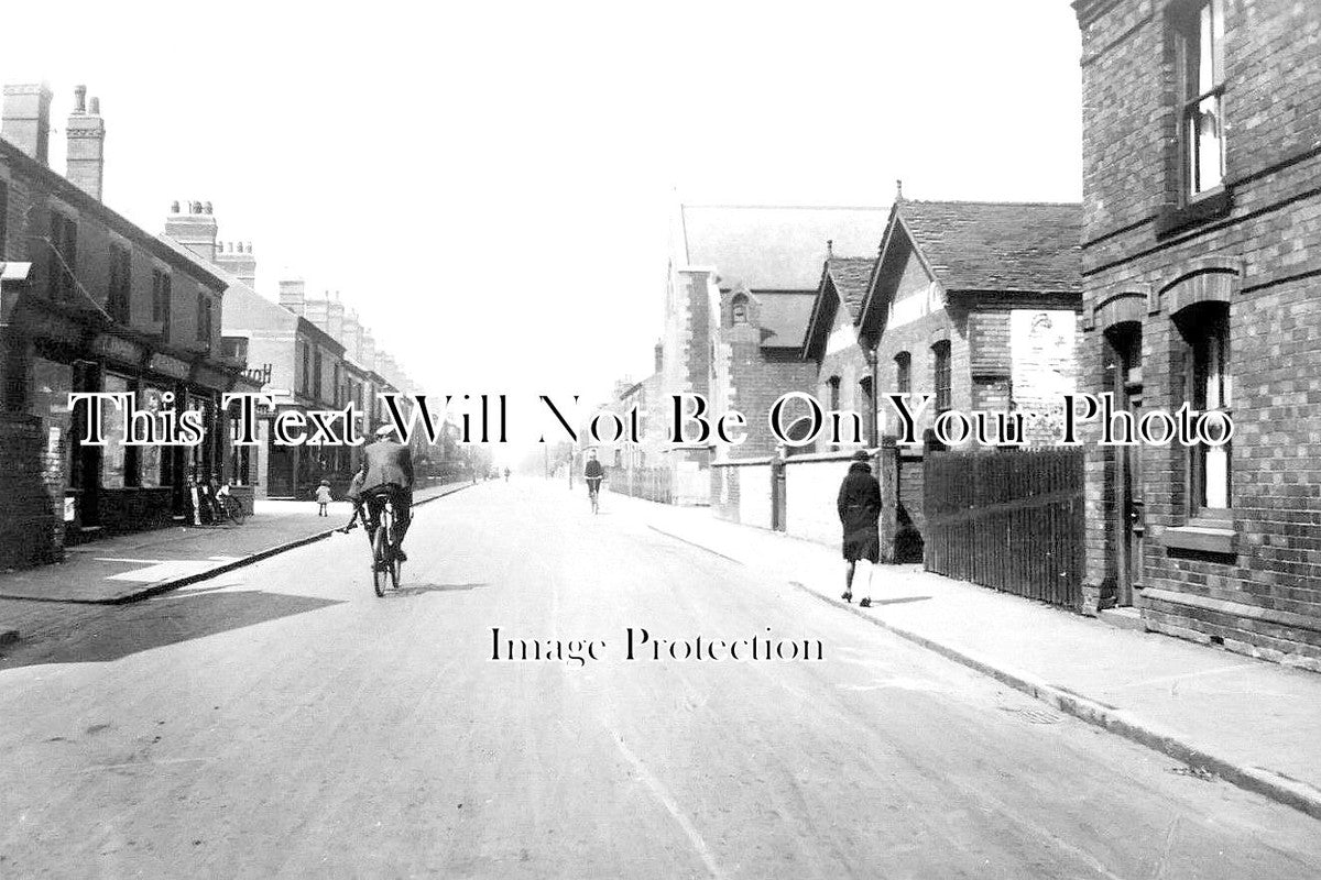 DR 1584 - College Street, Long Eaton, Derbyshire c1910