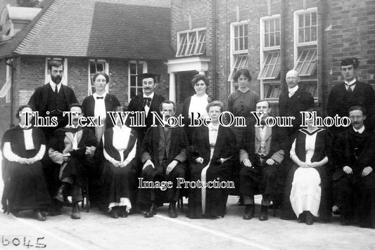 DR 1615 - Teachers, Heanor Grammar School, Derbyshire c1914