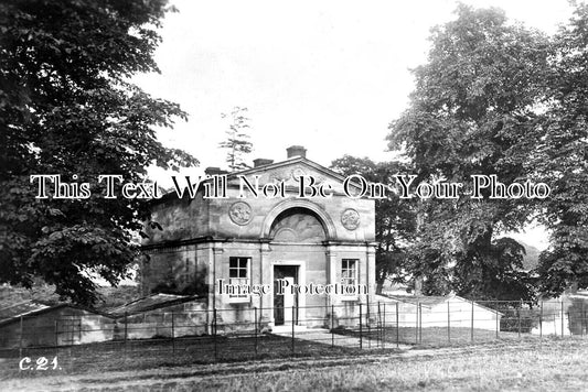 DR 2196 - Boat House, Kedleston Hall, Derbyshire