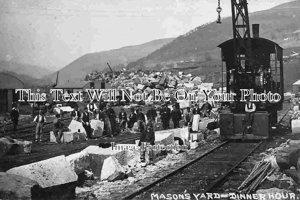 DR 230 - Birchinlee Tin Town Mason's Yard Dinner Hour, Derbyshire c1907