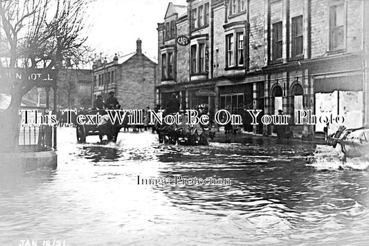 DR 2345 - Floods Near Crown Hotel, Matlock Bridge, Derbyshire 1921