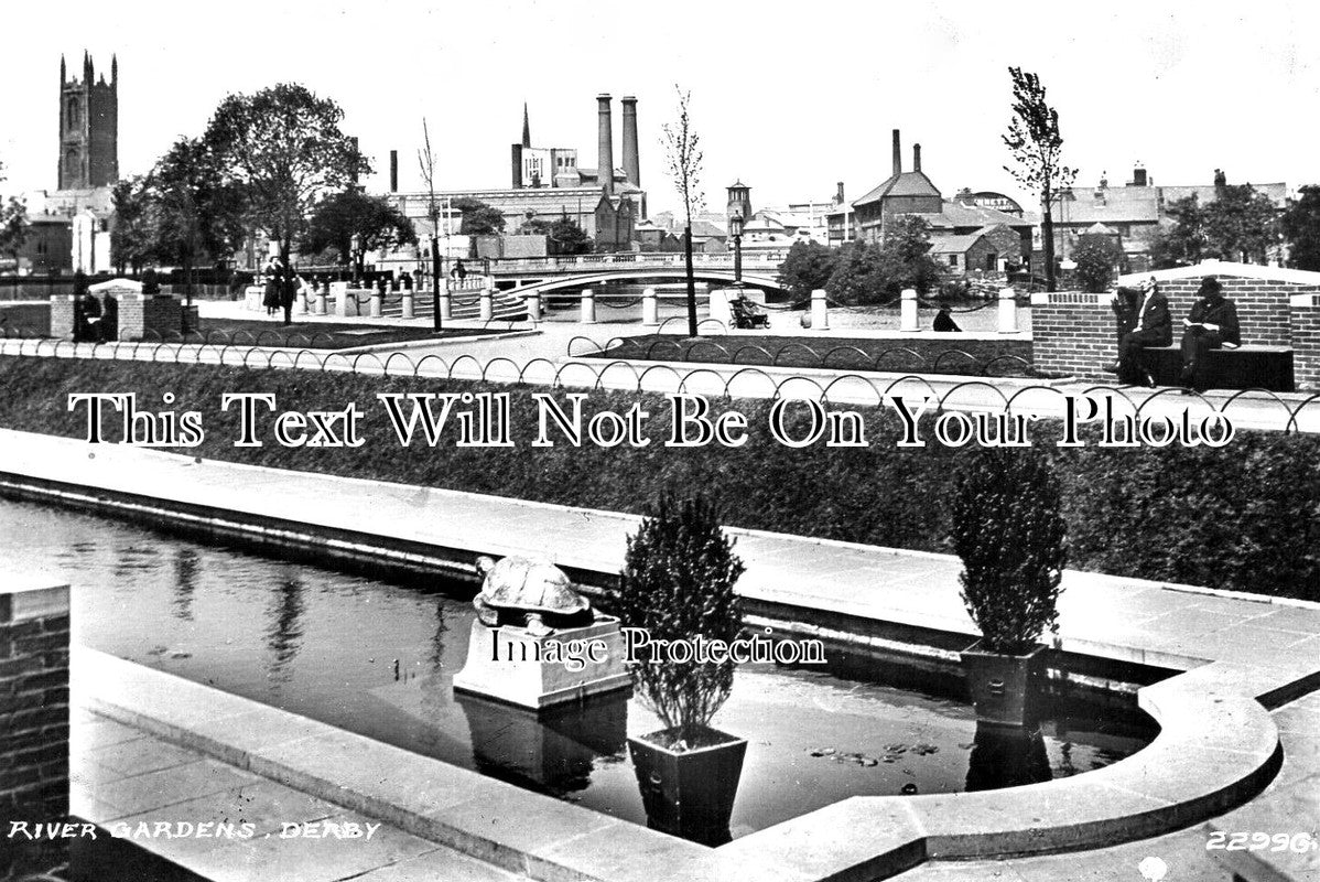 DR 2552 - River Gardens, Derby, Derbyshire c1940