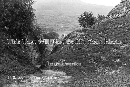 DR 2568 - Cave Dale, Castleton, Derbyshire c1915