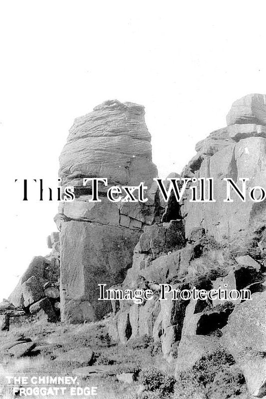 DR 2585 - The Chimney, Froggatt Edge, Derbyshire