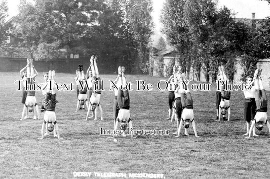 DR 2737 - Derby Telegraph Messenger Boys Training, Derbyshire