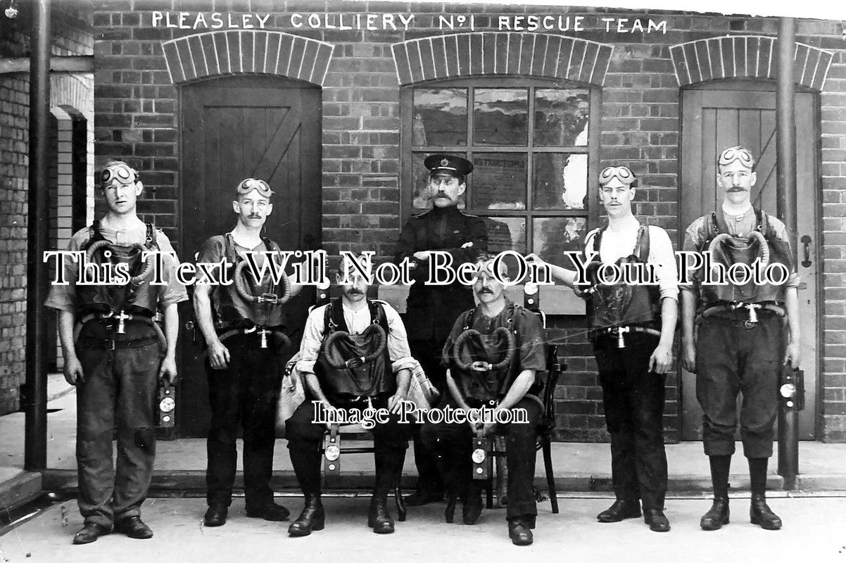 DR 279 - Pleasley Colliery No.1 Rescue Team, Derbyshire c1921 – JB Archive