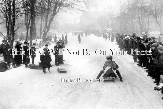 DR 2946 - Buxton Tobogganing, Derbyshire 1903