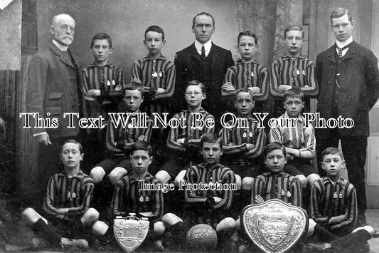 DR 3117 - St James Road Football Team, Normanton, Derby, Derbyshire 1906