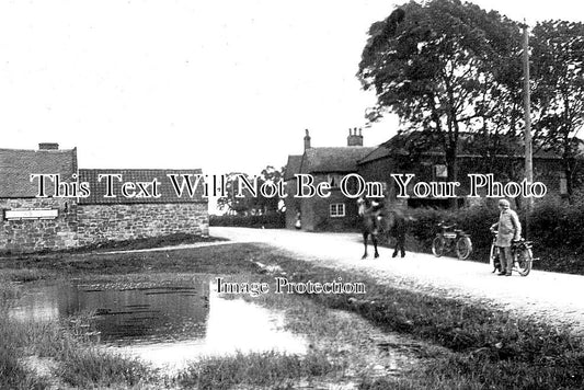 DR 3305 - Derby Road, Hulland Ward, Derbyshire c1915