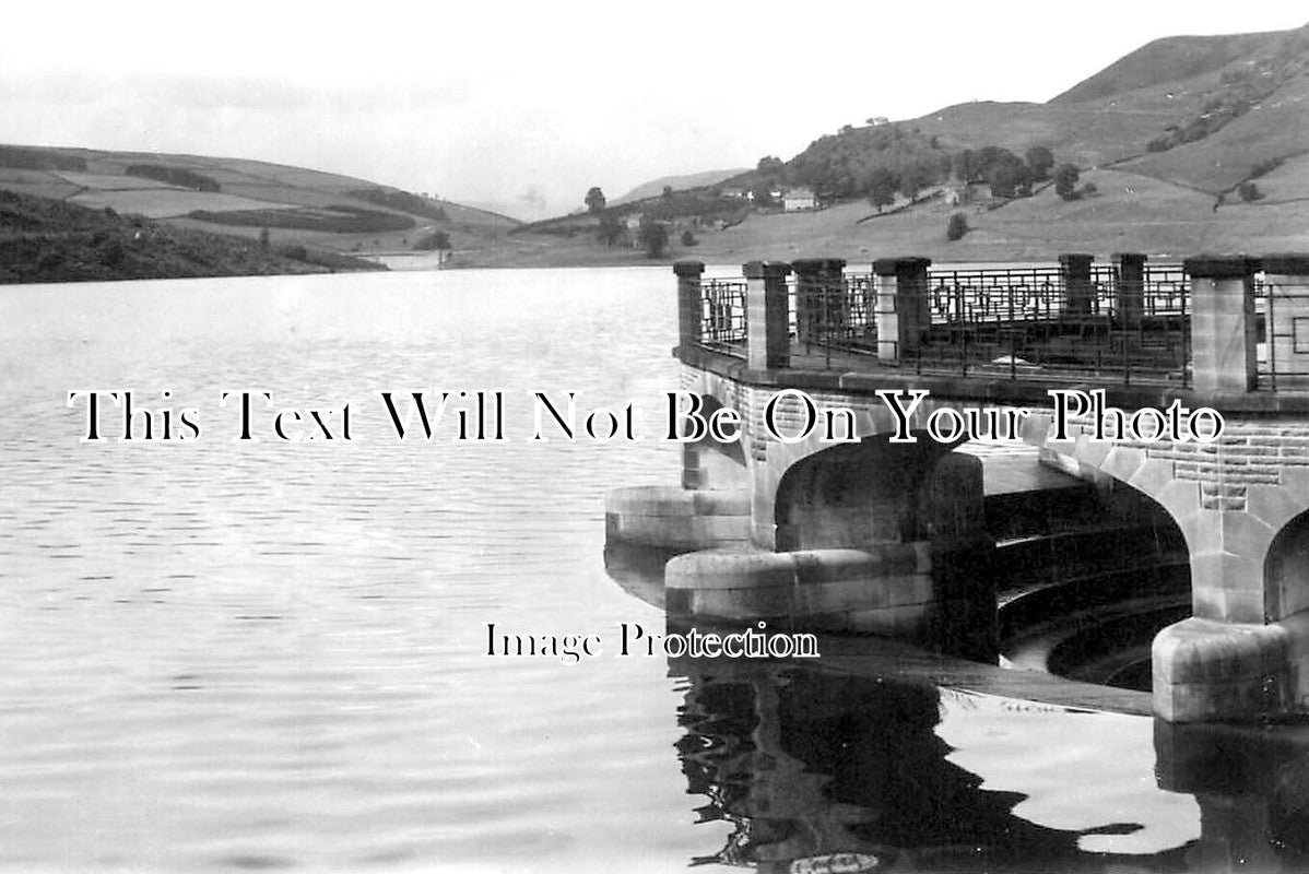 DR 3387 - Ladybower Reservoir, Derbyshire