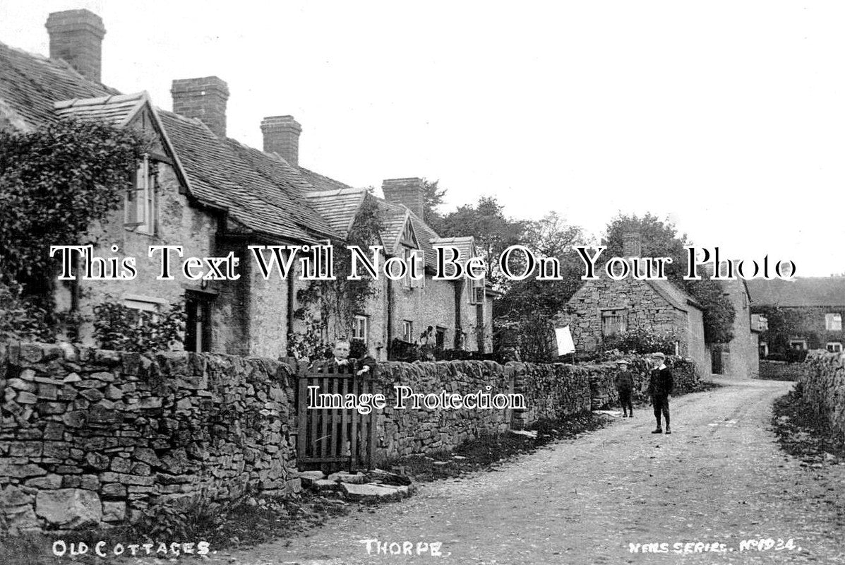 DR 3550 - Old Cottages At Thorpe, Derbyshire