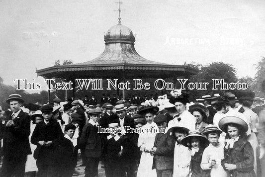 DR 676 - Arboretum Scene, Normanton, Derby, Derbyshire c1908