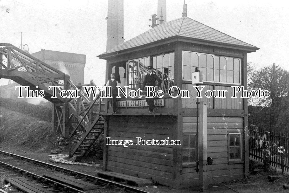 DR 725 - Langwith Colliery Sidings, Signal Box, Derbyshire