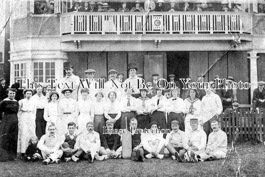 DU 1255 - Cricket Team & Wives, Chester Le Street, Durham