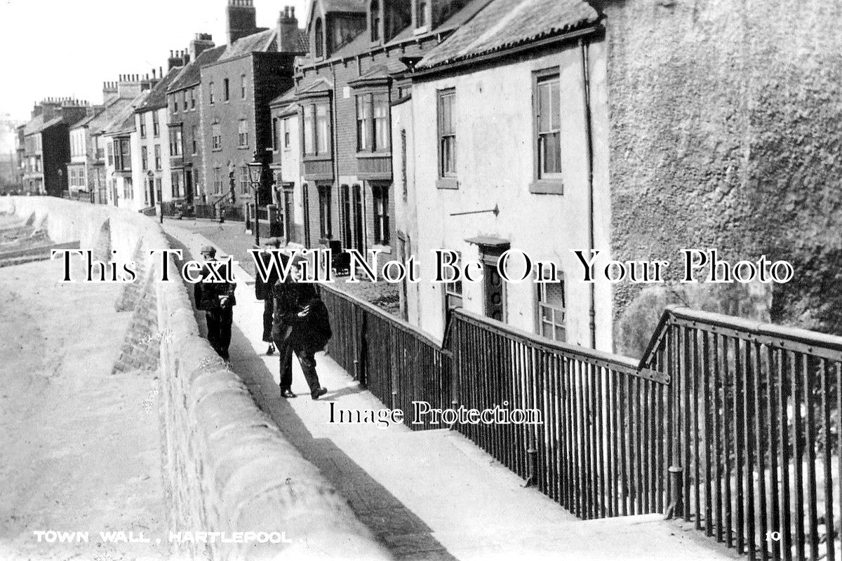 DU 1326 - Town Wall, Hartlepool, County Durham c1910