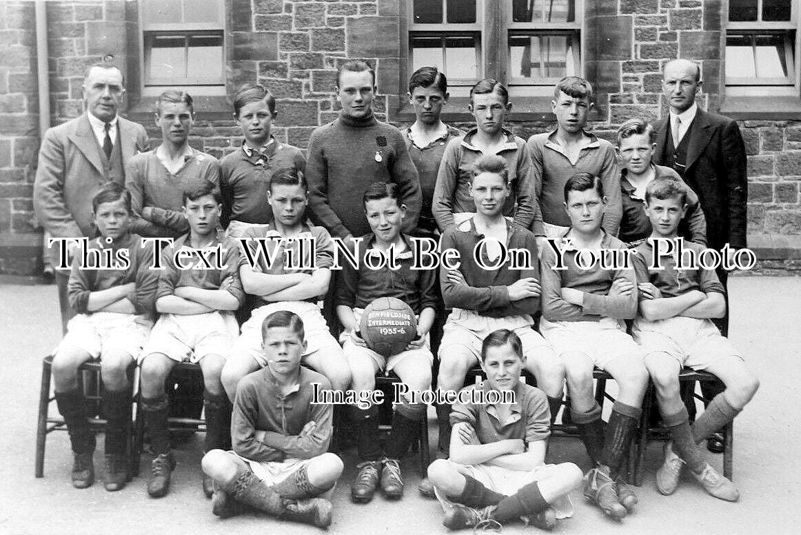 DU 1409 - Benfieldside School Football Team, County Durham