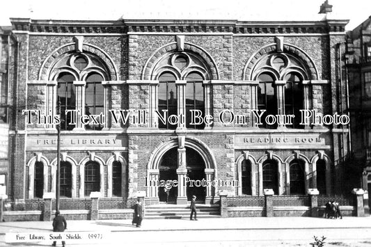 DU 2047 - Free Library Reading Room, South Shields, County Durham c1917