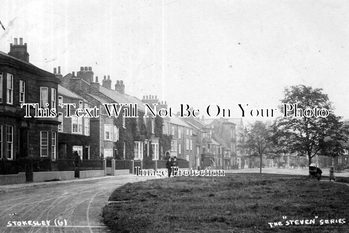 DU 207 - Village Green, Stokesley, Durham c1906