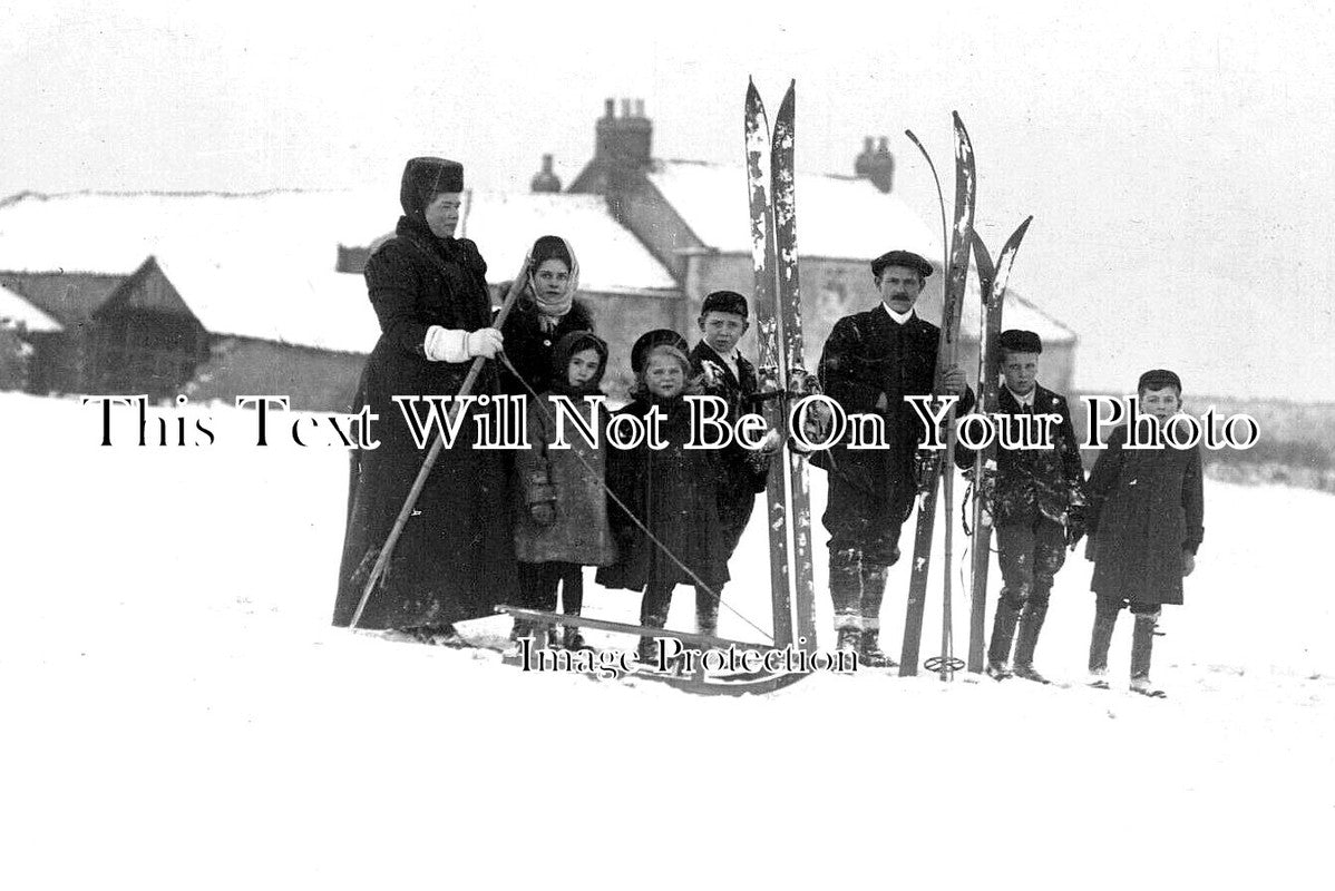 DU 2159 - Snow Sledge Skis, Sunderland, County Durham