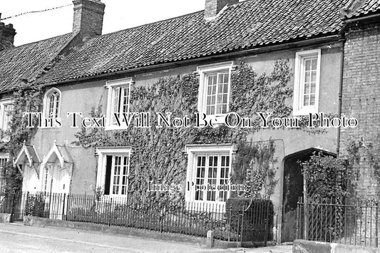 DU 2205 - Danby Cottage, Hurworth On Tees, County Durham c1938