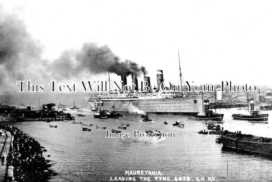 DU 2231 - SS Mauretania Leaving The Tyne, Wallsend, County Durham 1906