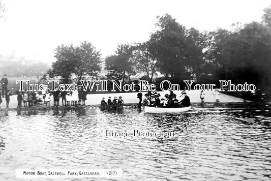 DU 2488 - Motor Boat, Saltwell Park, Gateshead, County Durham