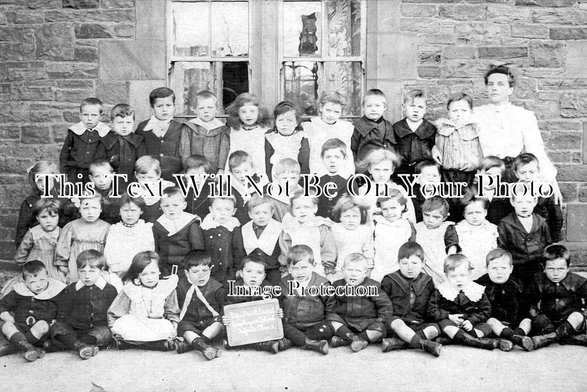 DU 496 - Bishop Auckland Wesleyan School Infants Class, County Durham