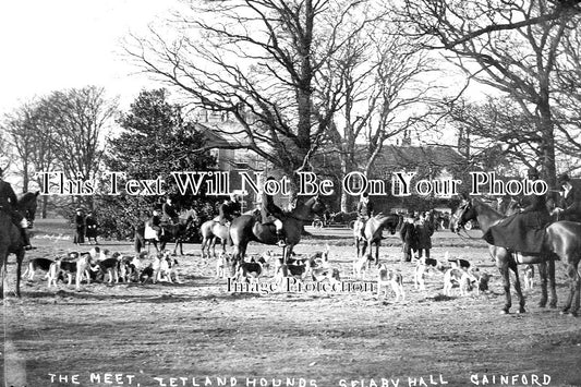 DU 899 - The Meet Of The Zetland Hounds, Selaby Hall, Gainford, Durham 1908