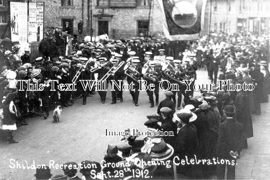 DU 980 - Shildon Brass Band & Procession, Bishop Auckland, County Durham c1912