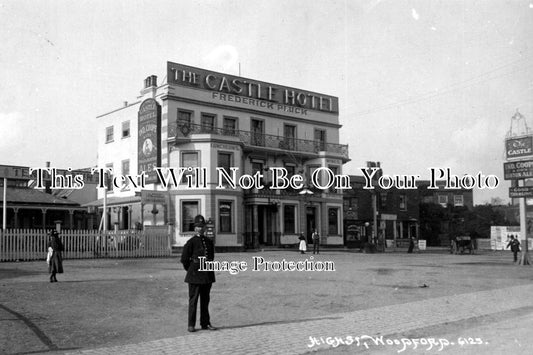 ES 1042 - The Castle Hotel, High Street, Woodford, Essex