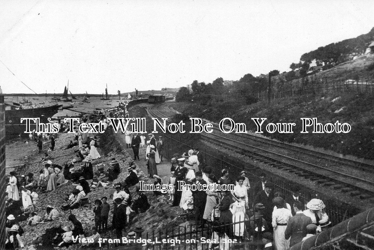 ES 1056 - Leigh on Sea From Railway Bridge, Essex