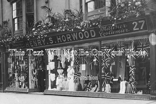 ES 1172 - Henry Horwood, High Street, Colechester, Essex c1911