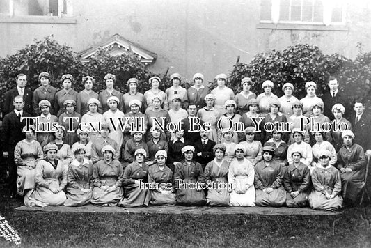 ES 1334 - WW1 Factory Munitions Workers, Chelmsford, Essex c1915