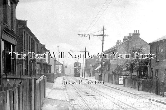 ES 1491 - Tram On Horns Road, Barkingside, Essex