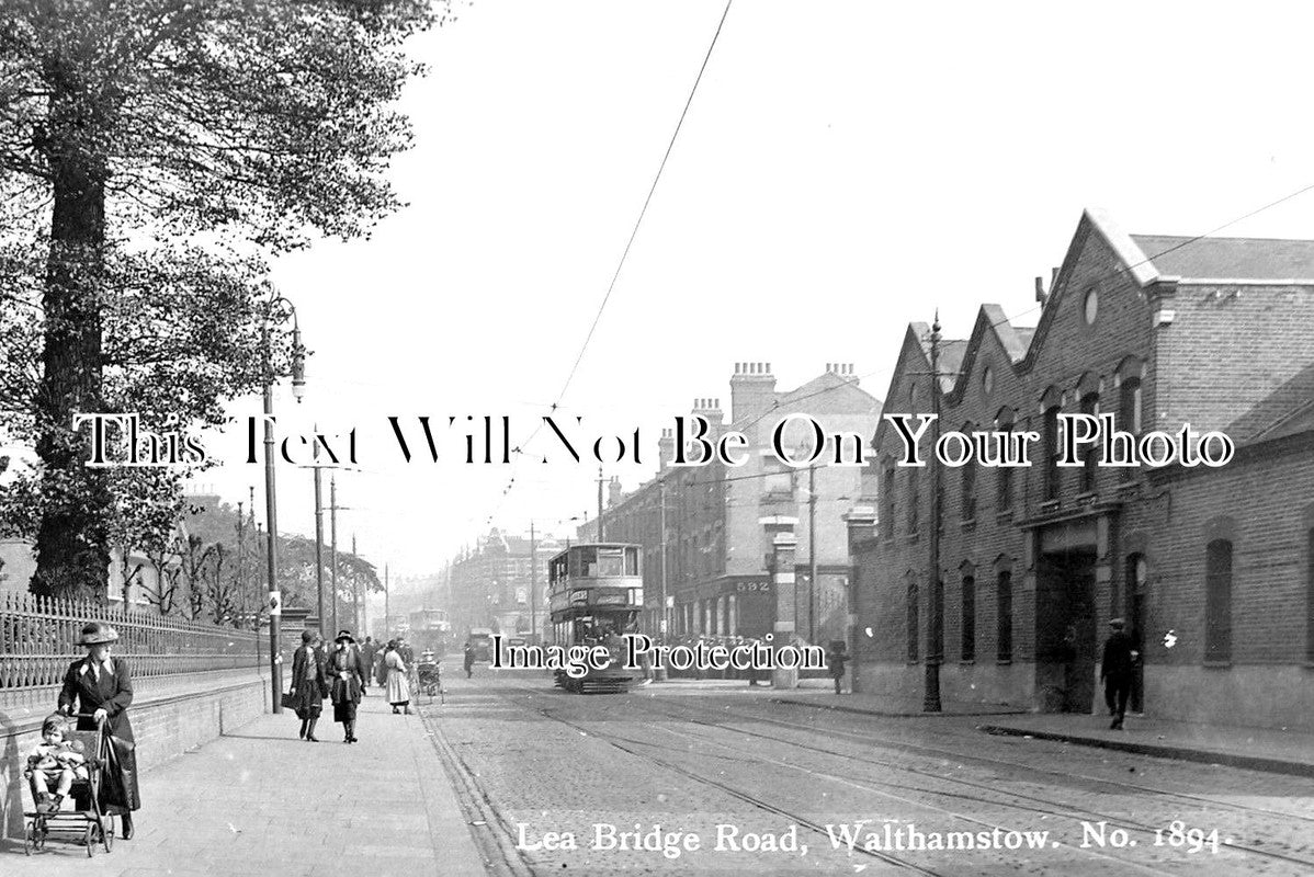 ES 1496 - Lea Bridge Road, Walthamstow, Essex c1925