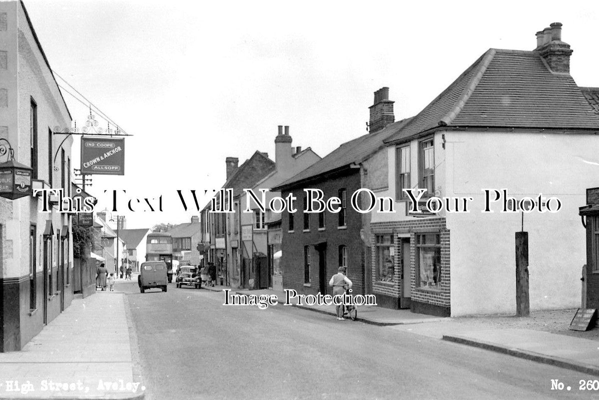 ES 1569 - High Street, Aveley, Essex