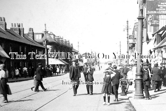 ES 1627 - East Street, Barking, Essex c1922