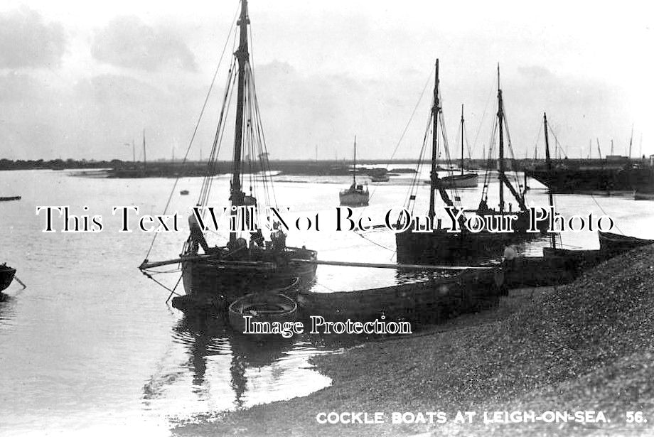 ES 1713 - Cockle Boats, Leigh On Sea, Essex