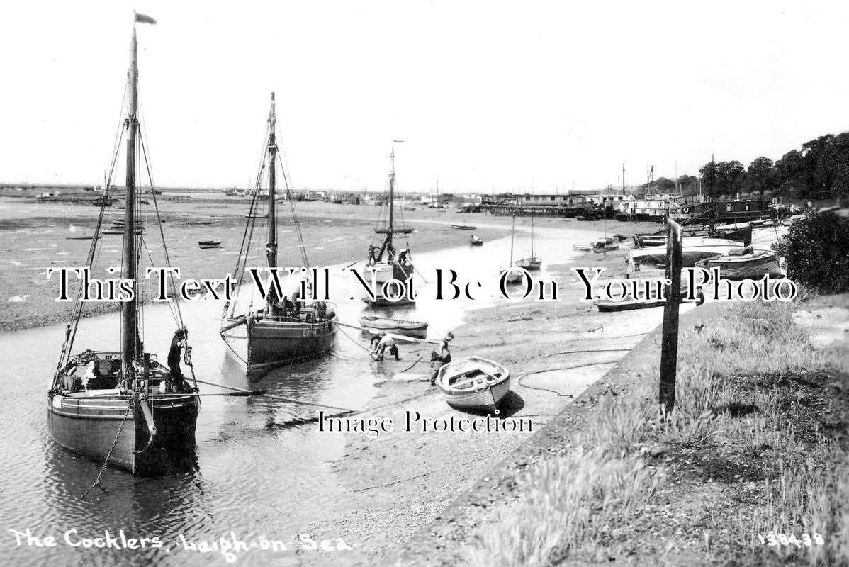 ES 1746 - Cockle Boats, Leigh On Sea, Southend, Essex