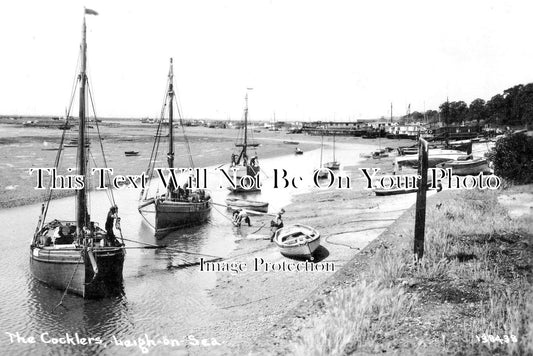 ES 1746 - Cockle Boats, Leigh On Sea, Southend, Essex