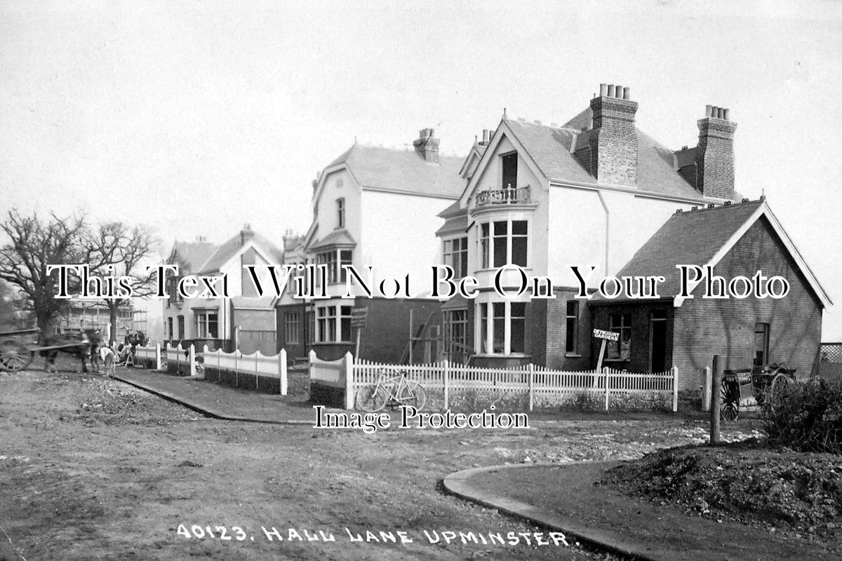 ES 1766 - Hall Lane, Deyncourt Gardens, Upminster, Essex c1914