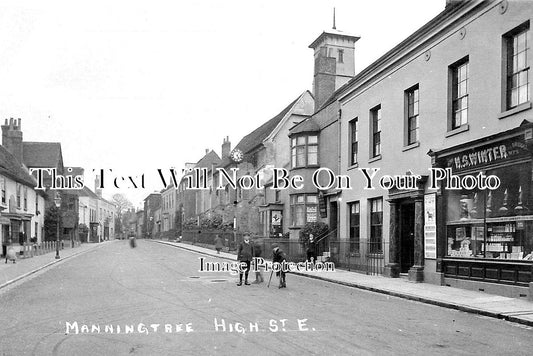 ES 1835 - High Street, Manningtree, Essex