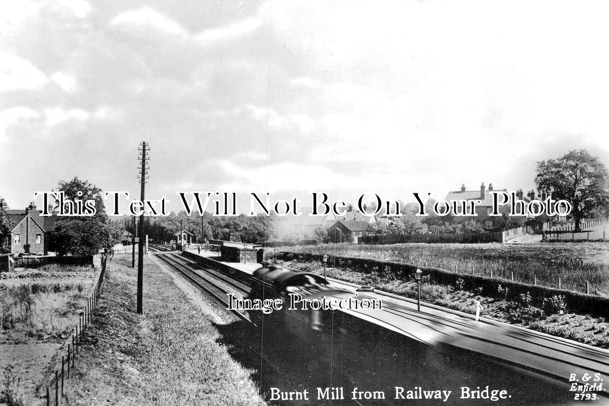 ES 1862 - Burnt Mill Railway Station, Harlow, Essex