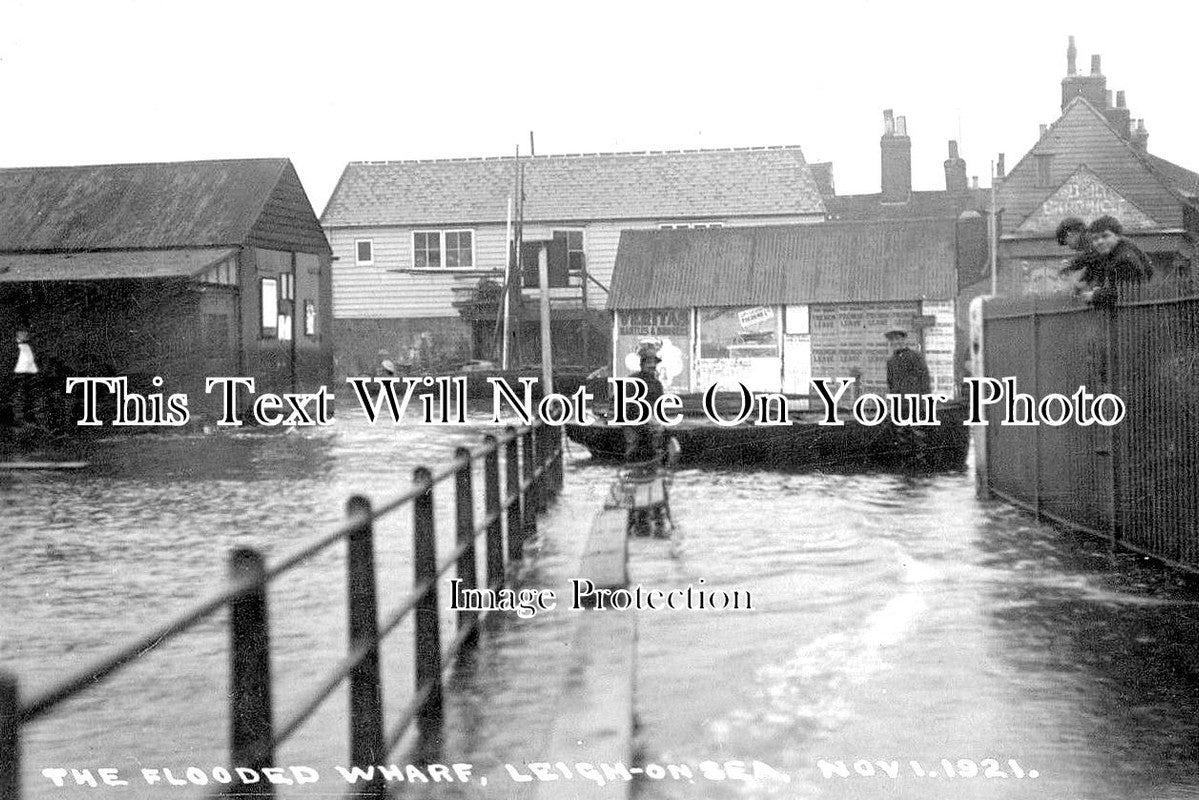 ES 1881 - The Flooded Wharf, Leigh On Sea, Essex Nov 1921