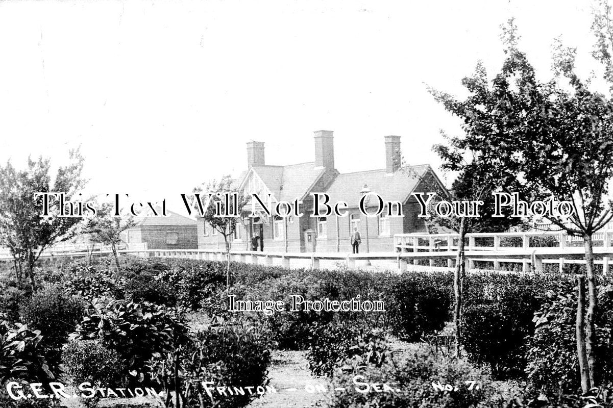 ES 1937 - Frinton On Sea Railway Station, Essex