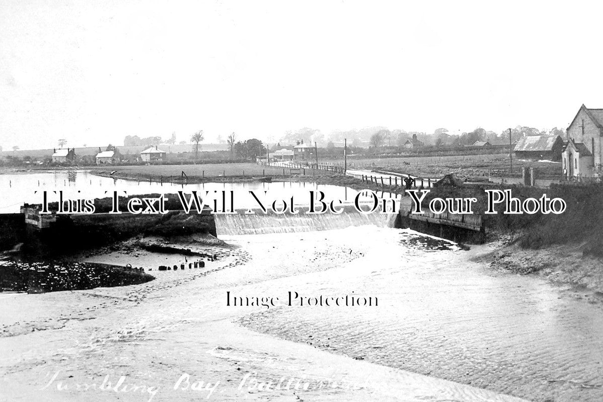 ES 1947 - Tumbling Bay At Battlesbridge, Essex c1910