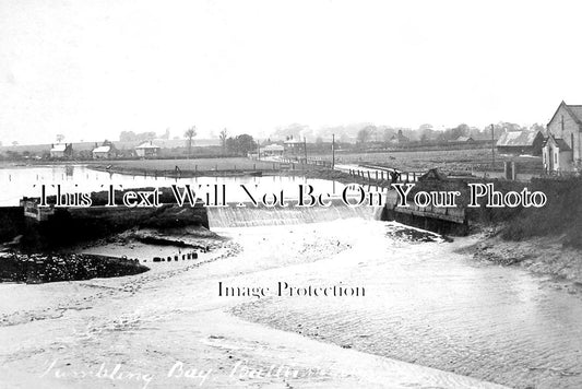 ES 1947 - Tumbling Bay At Battlesbridge, Essex c1910