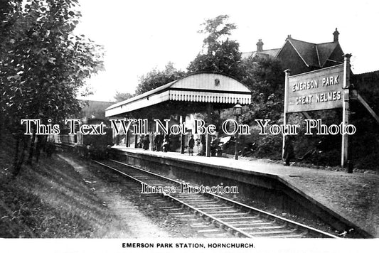 ES 2404 - Emerson Park & Great Nelmes Railway Station, Hornchurch, Essex